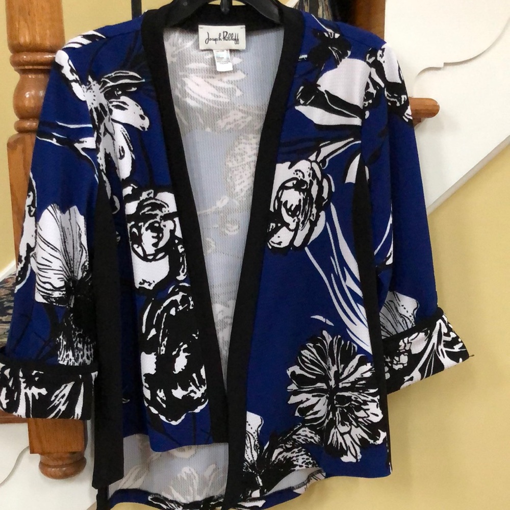 Joseph Ribkoff jacket. Size 10. Blue & white w/black inserts, 3/4 roll sleeves.